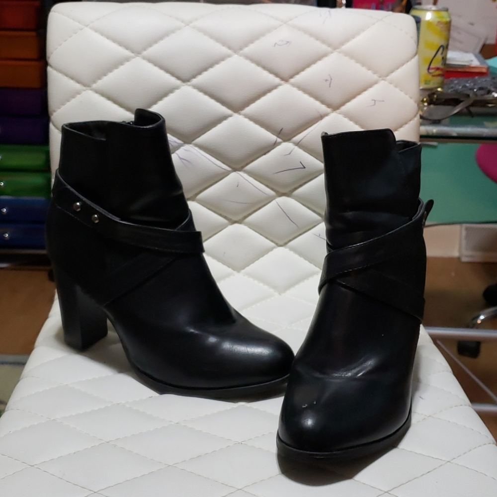 Chunky heel booties - Picture 4 of 6